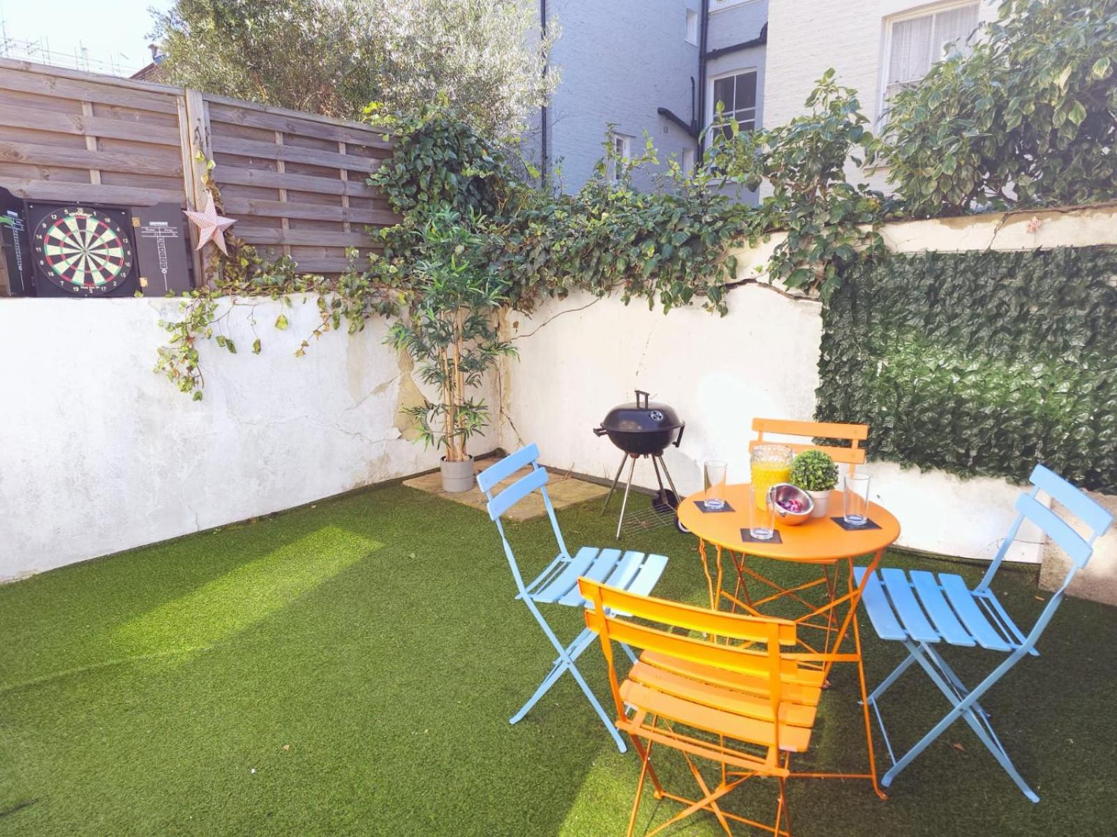 The Orange Garden 2 Bed Serviced Apartment Near Notting Hill Portobello Market London Bagian luar foto